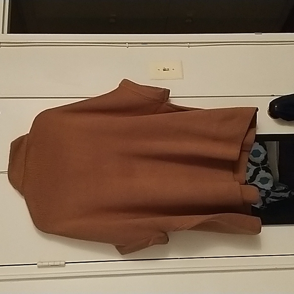 Apt 9 - Picture 5 of 5